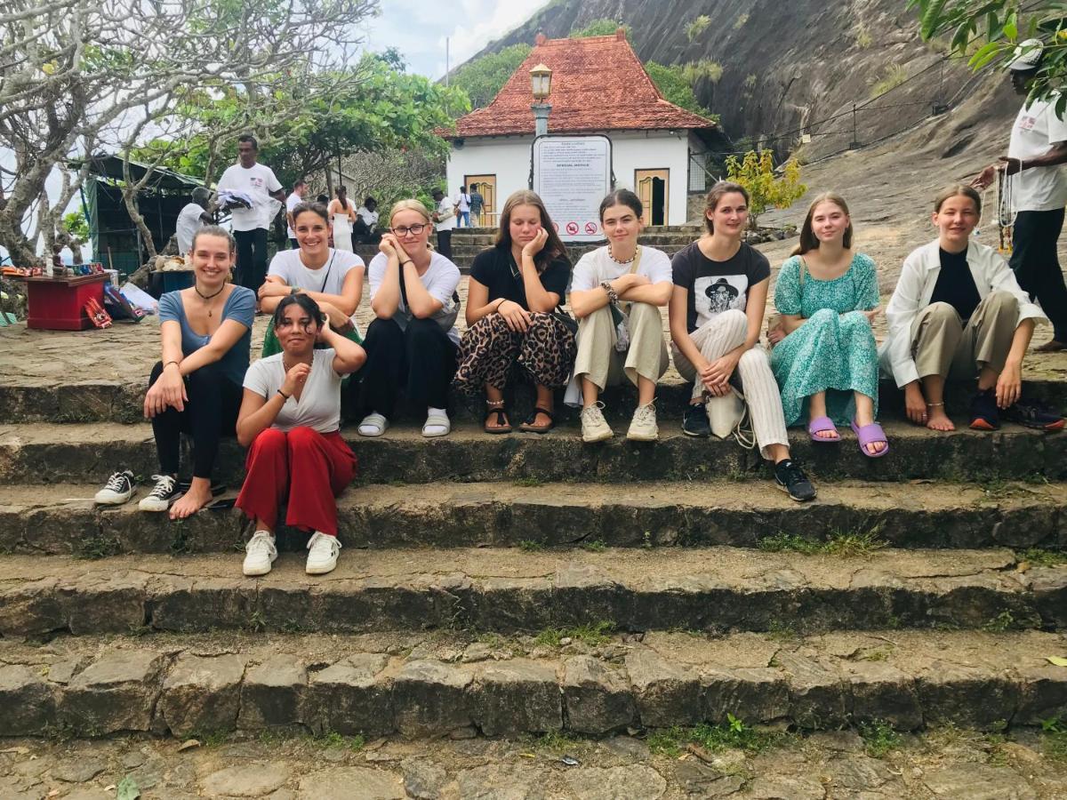 Sigiriya Village Home Stay Eksteriør bilde